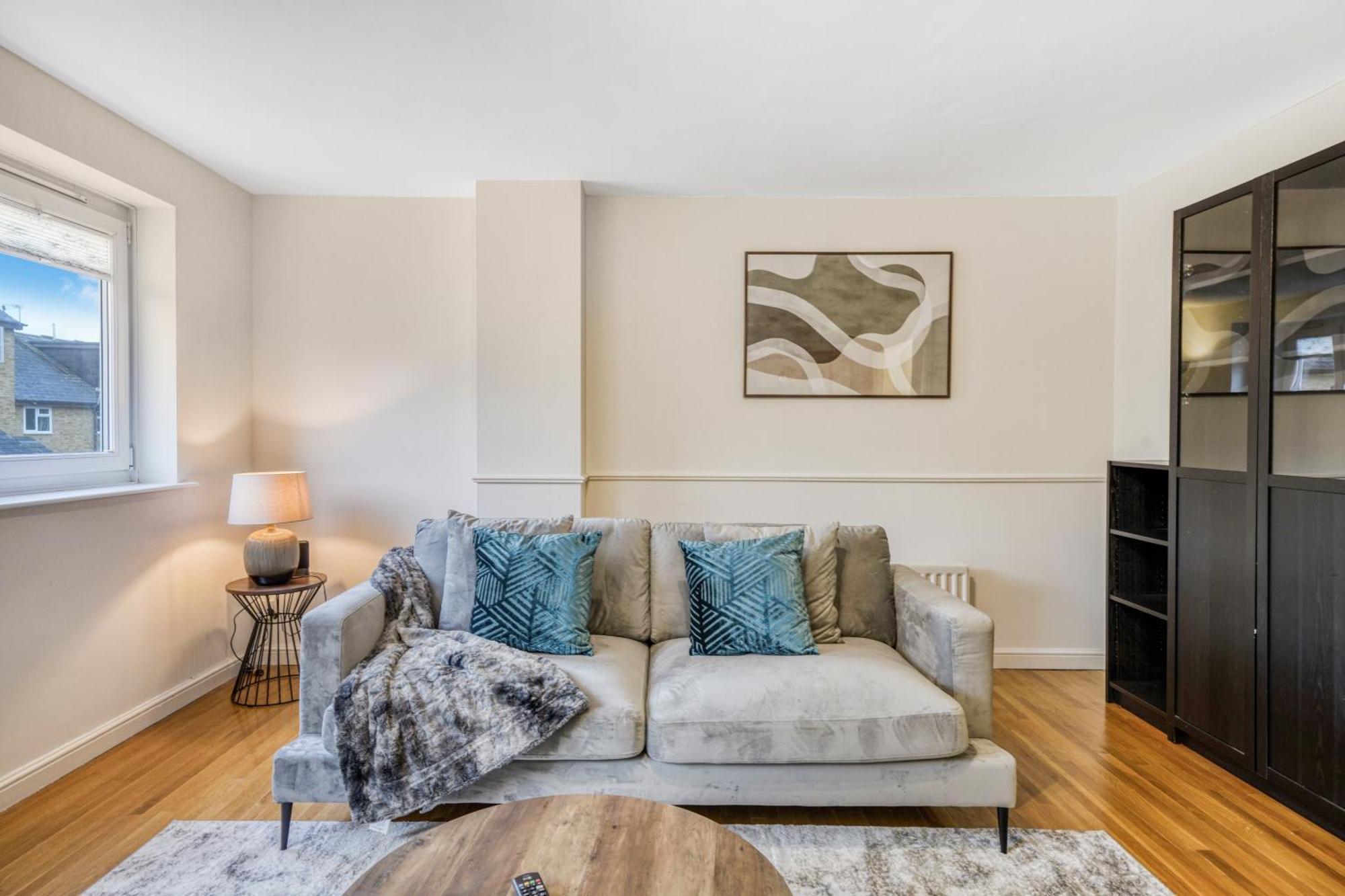 Executive 4 Bedroom Town House In Canada Water Free Wifi & Parking By City Stay Aparts 伦敦 外观 照片